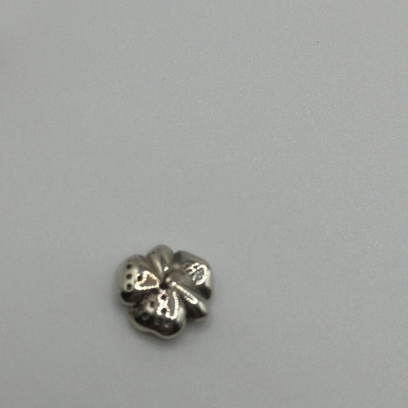 Pandora Crystal Earrings - Picture 6 of 7